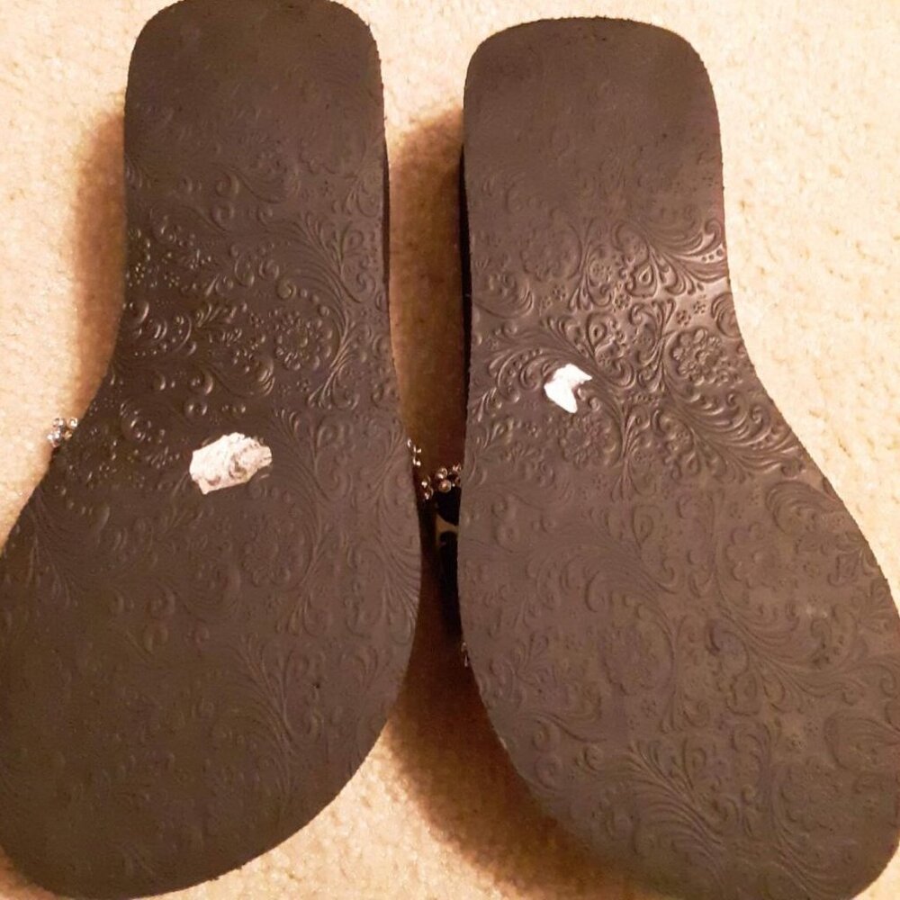 Justin Sandals - Picture 2 of 2